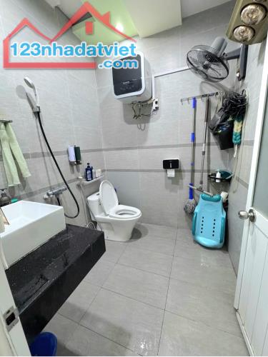 Bán nhà Đà Nẵng, Vạn Mỹ, Ngô Quyền,  Hải Phòng. 3,5 tầng, 48m2, 3,1 tỷ. Ngang 5,2m, d1 - 3