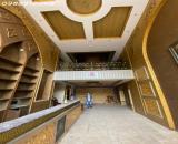 Chuyển nhượng Karaoke Kingdom Hạ Long, Quang Ninh, 8 tầng x 200m2, miễn TG