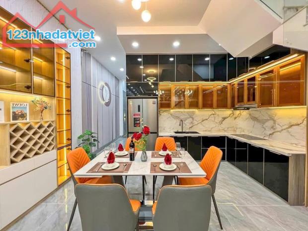 Á HẬU 2025-35M-6TẦNG-THANG MÁY-NGHĨA TÂN- CẦU GIẤY-Ô TÔ ĐỖ CỬA-LÔ GÓC-2THOÁNG-8,25 TỶ - 2