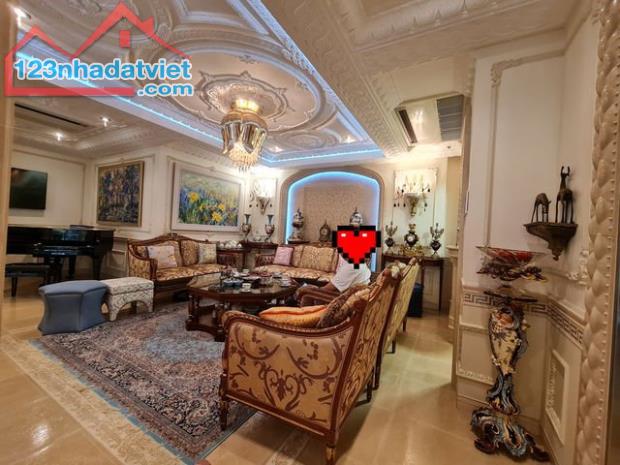 SIÊU BIỆT THỰ NGUYỄN KHÁNH TOÀN - 120 M2 - MT 23M - 69 TỶ-LÔ GÓC -THANG MÁY - KD ĐỈNH CAO - 3