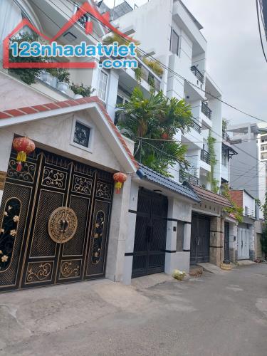 Hàng Xóm KTS cần bán nhà 5T ngang to 90m2 đẹp như Biệt Thự TT Gò Vấp
