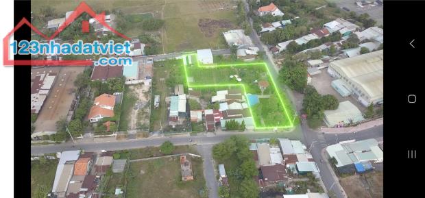 CẦN BÁN NHÀ VƯỜN 3 MẶT TIỀN Tại 260 Đường Nguyễn Thị Đành, Xã Tân Thới Nhì, Hóc Môn, HCM