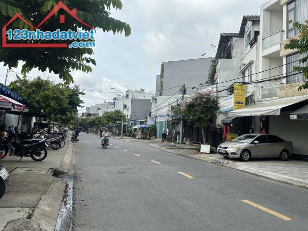 Bán nhà 4 tầng mặt tiền 4x24m giá 11,5  tỷ Đường Song Hành - 1