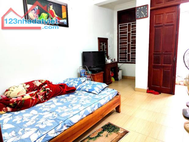 Chính chủ nhờ bán nhà tại Đội Văn, Trại Chuối, Hồng Bàng, Hải Phòng giá chỉ 2,55 tỷ - 1