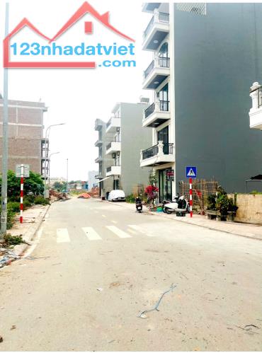 Mrs Tâm Chuyên bán đất TĐC Kiến Thiết, Sở Dầu, Hồng Bàng, Hải Phòng. 63tr/m2
