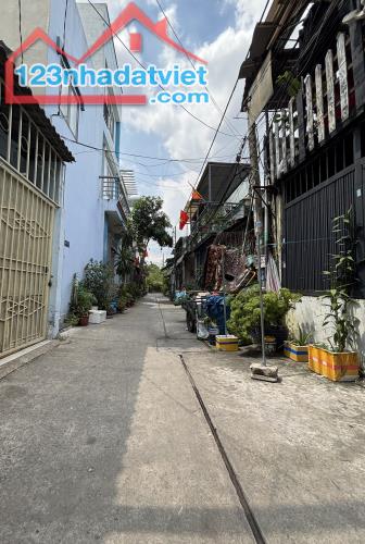 Bán Nhà Ngay Tỉnh Lộ 10- 2 TẦNG - 40m² - CHỈ 2.9 TỶ - BÌNH TÂN - 4