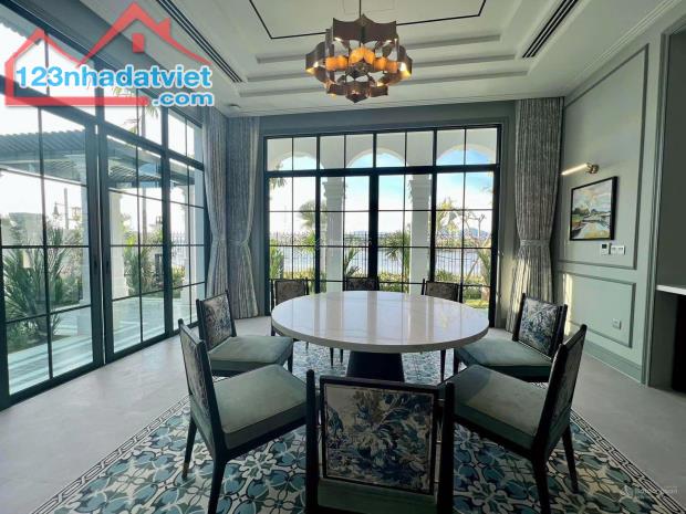 DUY NHẤT 1 SUẤT NGOẠI GIAO LIỀN KỀ ĐỐI DIỆN VƯỜN HOA, DT 60M2, XÂY 5 TẦNG 1 HẦM, MT 4M, - 3