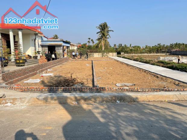 Bán lô góc 94m2 ngay chợ Minh Tân Kiến Thụy Hải Phòng giá 2 tỷ hơn - 1