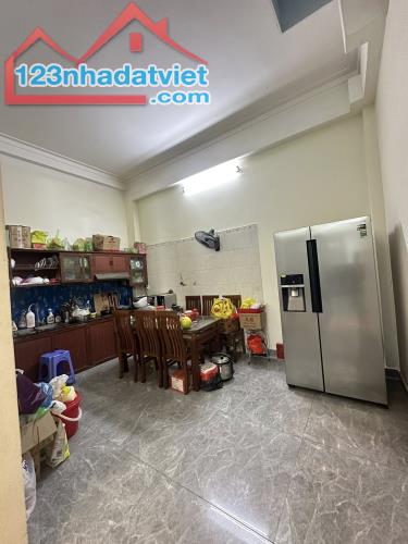 Chỉ 4,05 tỷ bạn sẽ sở hữu nhà 4 tầng tại TĐC Xi Măng, Sở Dầu, Hồng Bàng, Hải Phòng - 1