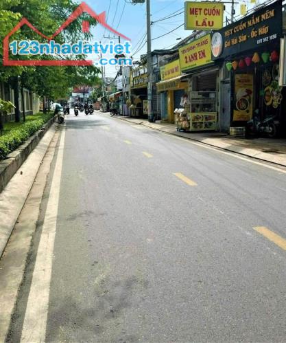 Hóc Môn Bán Nhà Mặt Tiền Kinh Doanh đường Nguyễn Hữu Cầu Ngang 7,9m Giá 15,2ty - 1