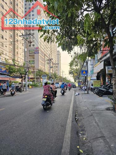 đất mặt tiền đường phạm thế hiển quận 8 - 2