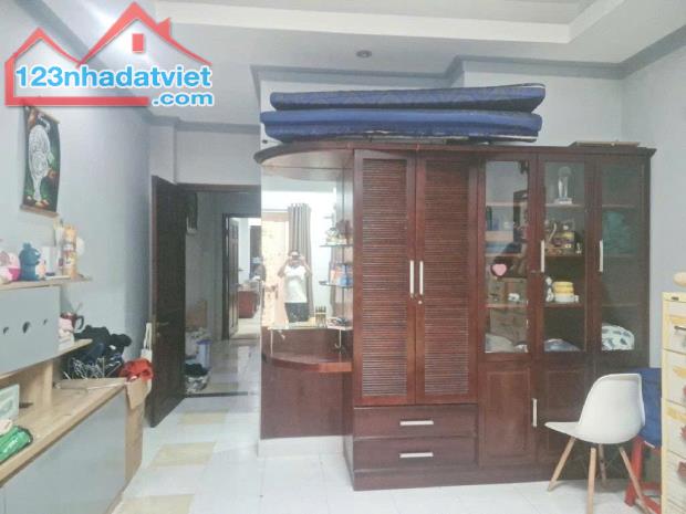 Bán nhà hẻm xe tải 2 mặt tiền trước sau Dương Bá Trạc Quận 8 chỉ nhỉnh 14 tỷ - 4