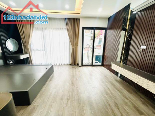 Nhà phân lô trung tâm quận Hoàng Mai, 38m2, 7 tầng tháng máy, MT 5m, ô tô vào nhà, full - 4
