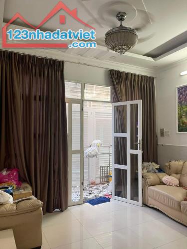 Hiếm Khuông Việt - HXH 12m Kinh Doanh - 4 tầng Ngay Đầm Sen - 2