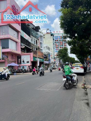 Bán CHDV hẻm xe hơi Lê Văn Sỹ,Quận 3, gần MT, 6 Tầng, 75m2, 10PN, TN 500tr/năm, 16.8 Tỷ