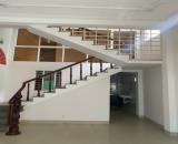 ►  Kiệt gần Nguyễn Hoàng, Ô tô đậu 20m, 114m2, ngang 9, 2 mặt thoáng, 2 căn nhà riêng cho