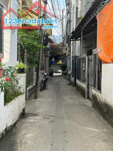 💥Vĩnh Hải
✅BÁN LÔ ĐẤT HẺM ĐƯỜNG NGUYỄN KHUYẾN, VĨNH HẢI, NHA TRANG.
🌟Dtich: 64m2 - 1