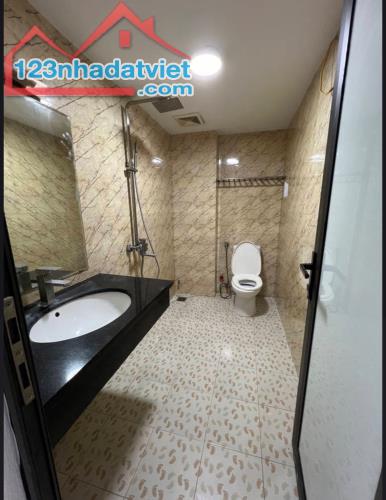 Bán Nhà Ba La Yên Nghĩa Hà Đông 50m2 Nhà 4 Tầng Mặt Tiền 4,5m2  Giá 12,1 Tỷ - 2