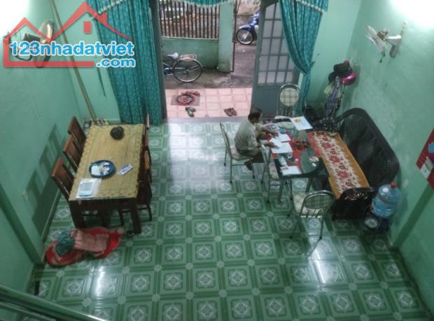 ♪ Nhà Kiệt 5m, sát Mặt Tiền Trường Sơn, Cổng KCN Hoà Cầm, 120m2, nhỉnh 2 tỷ