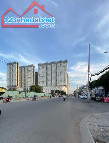 Mặt tiền Cao Lỗ 4x20 sổ riêng 4 tầng chỉ 16 tỷ 7