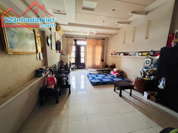 Mặt tiền Cao Lỗ 4x20 sổ riêng 4 tầng chỉ 16 tỷ 7 - 3
