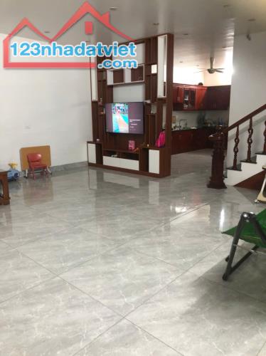 Bán nhà 3 tầng ngõ 11 Tôn đức thắng, Khai quang, Vĩnh yên. - 3