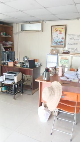 Bán nhà xưởng Bình Tân, đường số 9, 300m2, 1 lầu, hẻm xe hơi, chỉ 40 triệu/m2, quá rẻ - 2