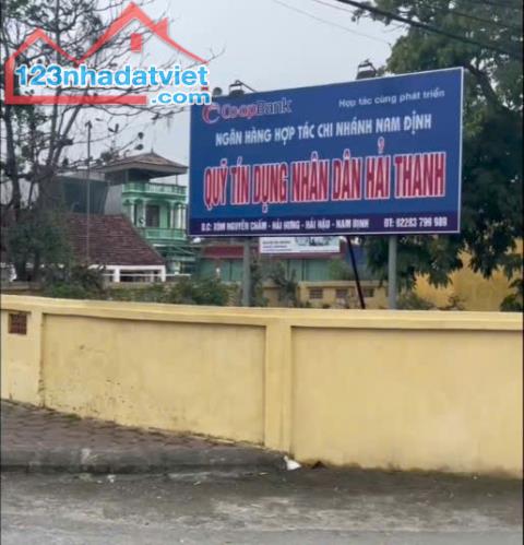 HOT HOT HOT - CẦN BÁN GẤP LÔ ĐẤT TẶNG NHÀ CẤP 4 Tại Hải Thanh, Xã Hải Hưng ,Huyện Hải hậu - 1