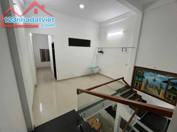 BÁN NHÀ 2 TẦNG ĐƯỜNG ĐẶNG HUY TÁ SÁT BIỂN - 2