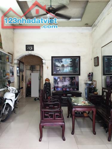 BÁN NHÀ MẶT ĐƯỜNG ĐẶNG XUÂN BẲNG 3 TẦNG 49M2 GIÁ 4.8 TỶ