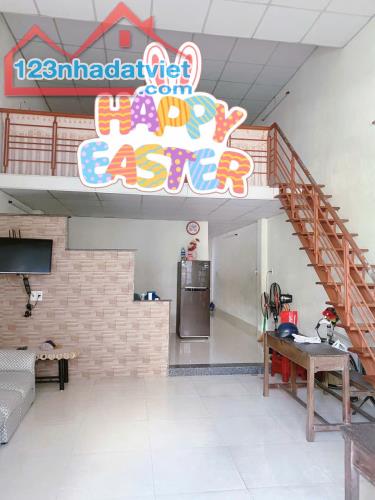 Bán nhà gác lửng kiệt ô tô Bình Thái 4, Cẩm Lệ, chỉ 2,5 tỷ