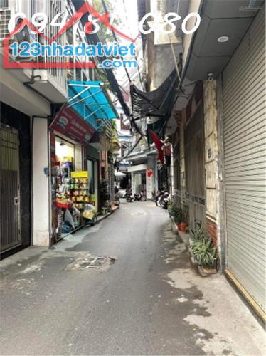 Chuyển nhượng nhà 2 tầng 3 mặt thoáng ngõ Ao Sen sau Học viện Bưu chính viên thông Mỗ Lao