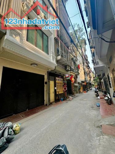 BÁN NHÀ VIP PHÂN LÔ PHỐ TRẦN QUỐC HOÀN – 42M2 x 5 TẦNG – GIÁ 14.2 TỶ (CÓ THƯƠNG LƯỢNG)