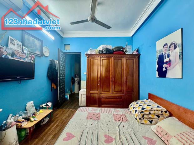BÁN NHÀ VIP PHÂN LÔ PHỐ TRẦN QUỐC HOÀN – 42M2 x 5 TẦNG – GIÁ 14.2 TỶ (CÓ THƯƠNG LƯỢNG) - 3