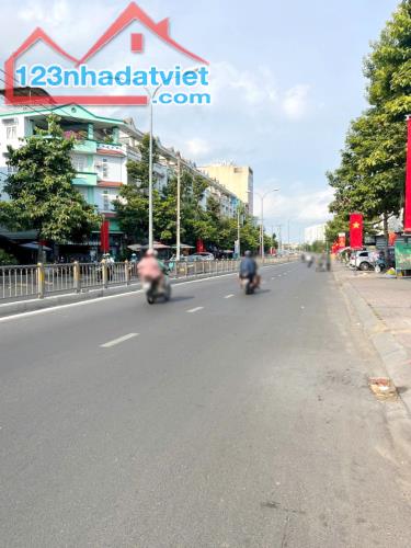 Bán nhà Mặt Tiền Tạ Quang Bửu P5 Q8 - Giá 16.5 Tỷ - 1