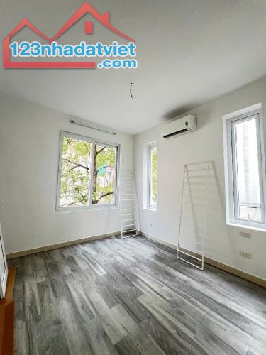 CHÍNH CHỦ BÁN NHÀ MỄ TRÌ – LÔ GÓC – NHÀ MỚI – GẦN CÔNG VIÊN – GIÁ CỰC TỐT CHỈ 6.5 TỶ 🔥 - 2