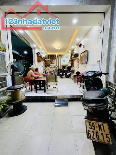 LÔ GÓC SIÊU HIẾM - 2 MẶT TIỀN - GẦN TÔ HIỆU ĐẦM SEN -64M - 3 TẦNG 5 TỶ X - 1