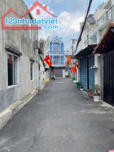 Nhà xinh sổ hồng riêng góc 2 mặt hẻm đường nhựa 5m tân chánh hiệp 03
