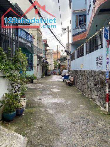 BÁN ĐẤT TRỐNG 1/ ĐƯỜNG LÊ TRỌNG TẤN, GIÁ TỐT