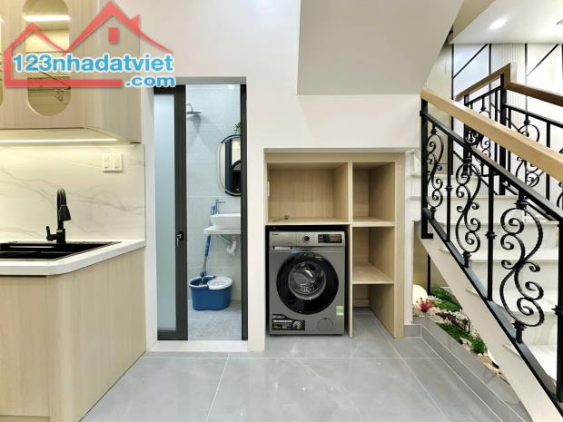 CCMN MỸ ĐÌNH 45M2X6 TẦNG, THANG MÁY, 11 PHÒNG KK,55 TRIỆU/THÁNG, 10 TỶ - 1