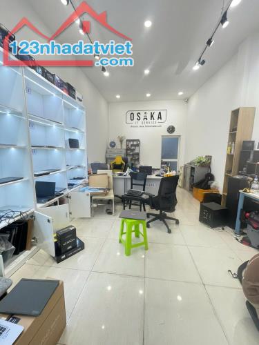 MẶT TIỀN ĐƯỜNG NGUYỄN TRỌNG TUYỂN - PHÚ NHUẬN - 5x18 - 2Tầng - 15 Tỷ.
