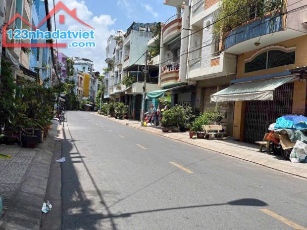 BÁN NHÀ ĐẸP KHU BÌNH PHÚ, QUẬN 6 – GIÁ CHỈ 10.X TỶ – X MỀM NHƯ CẤP 2 – Ở NGAY, LÀM VĂN - 1