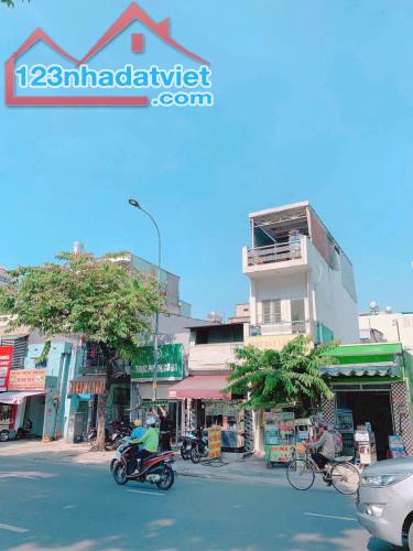 bán nhà mt 879 nguyễn kiệm p 3 gv 3 lầu giá 4tỉ 65 - 1