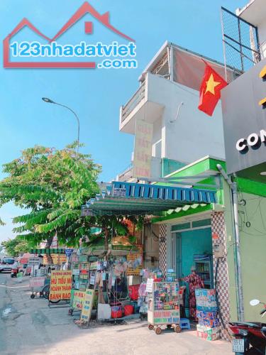bán nhà mt 879 nguyễn kiệm p 3 gv 3 lầu giá 4tỉ 65 - 2