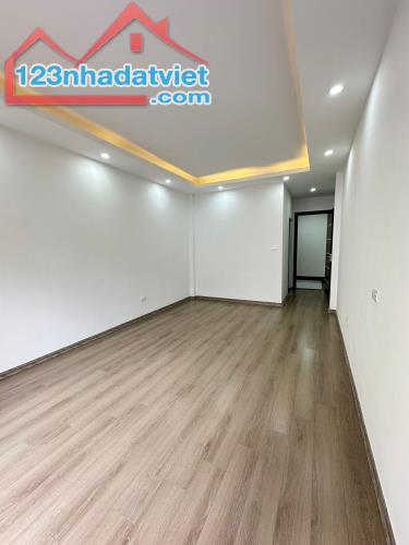 🎁NHÀ MỚI HOÀNG MAI _ MẶT NGÕ KINH DOANH SẦM UẤT RỘNG THÔNG THOÁNG - Ô TÔ ĐỖ CỔNG - 3