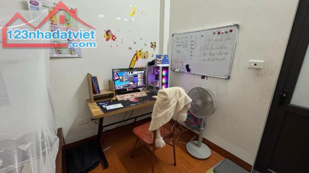 🏘️🏘️ BÁN NHÀ 3 TẦNG NGUYÊN KHÊ,Dt 100M, MT = 5M, NỞ HẬU FULL THỔ CƯ. Ô TÔ ĐỖ CỬA 🍀🍀 - 1