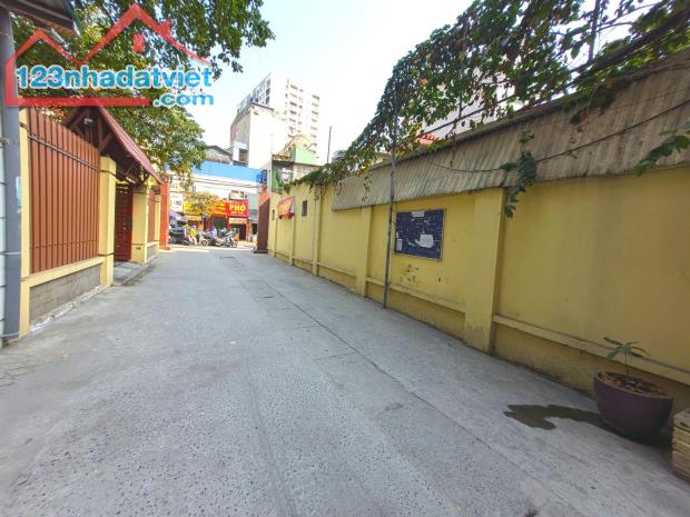 45M2 - 4 TẦNG - NHÀ ĐẸP Ở NGAY ĐỘI CẤN - BA ĐÌNH - GIÁ CHỈ 8.6 TỶ! ☎ 076.232.8338