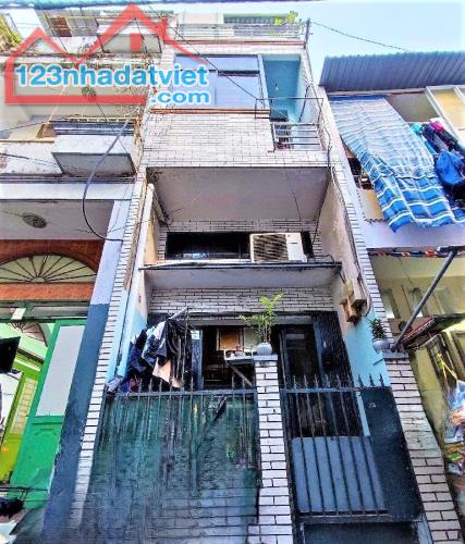 5 TỶ - TRUNG TÂM QUẬN 1 - HẺM THÔNG TỨ PHÍA - DT 3x11M 3 LẦU 5PN - ĐA CÔNG NĂNG SỬ DỤNG