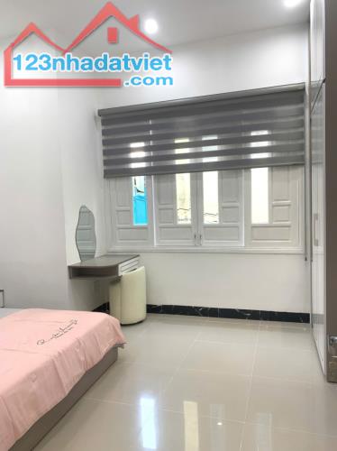 ♣ Nhà sát MT Phan Châu Trinh, 58m2, 3 tầng cực xịn sò, sang trọng, 4PN, 4.x tỷ - 2