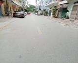 NhA ĐẸP _ HOÀNG RiÊỤ  Hà Đông VF3 trước cửa  Gần chợ trường sân bóng  DT 45 m giá 6 tỷ  Tầ